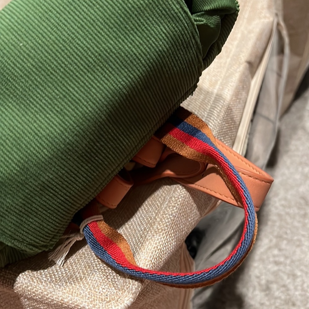 Universal Thread Mini Backpack - Picture 4 of 5